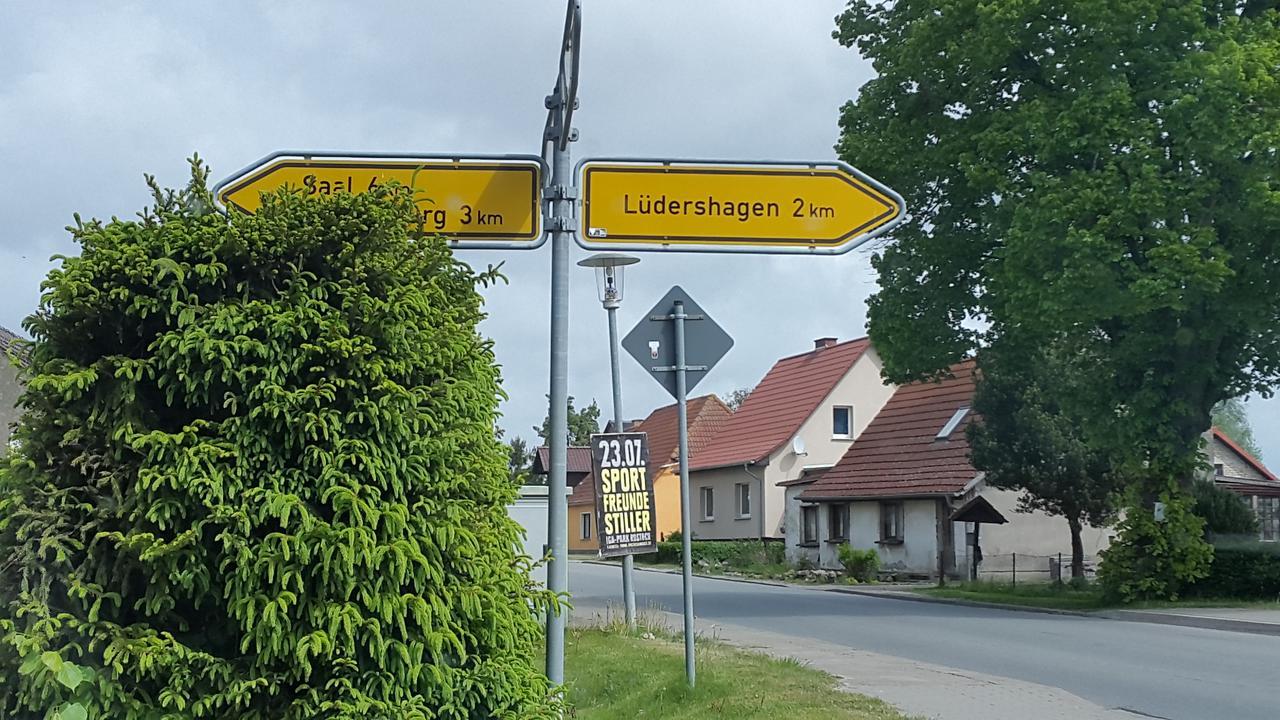 Fewo Am Saalerbodden Bartelshagen  Экстерьер фото